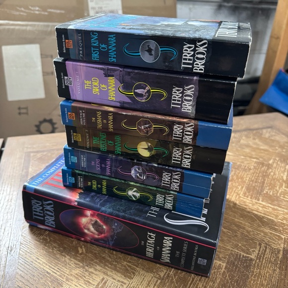 Terry Brooks Shannara Series Books - Picture 2 of 2